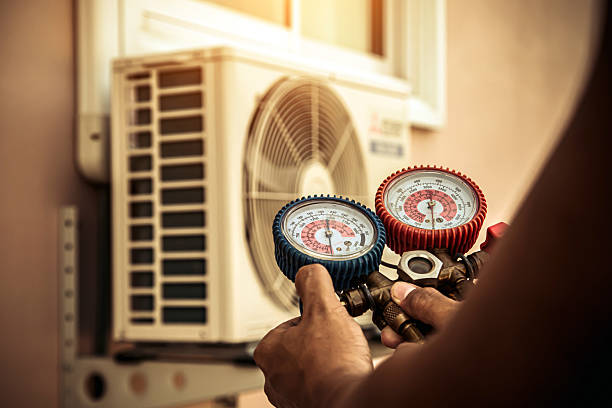 Professional Heat Pump Repair technician working in Glenwood, NJ
